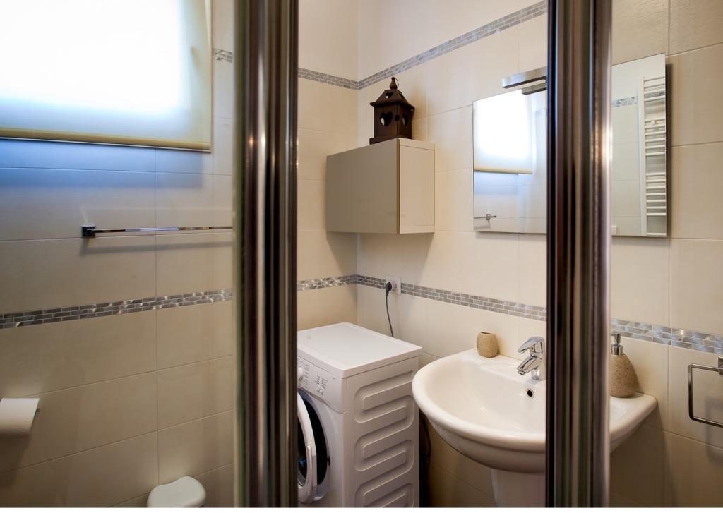 Casa Mia Διαμέρισμα Ντεζεντσάνο ντελ Γκάρντα Εξωτερικό φωτογραφία