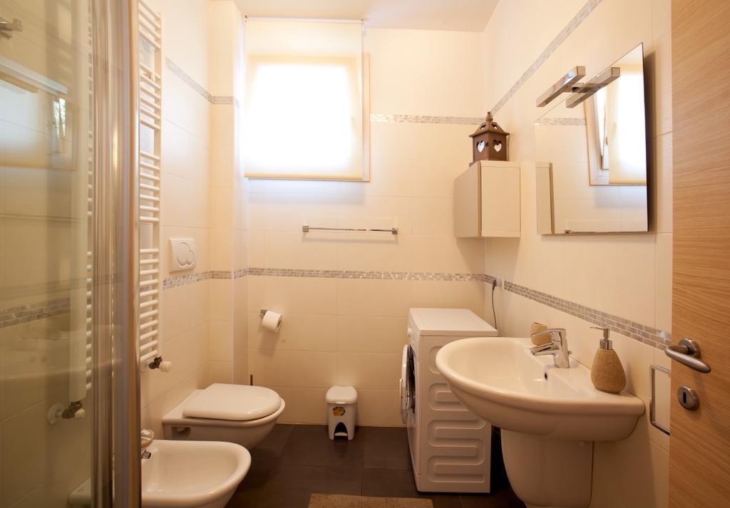 Casa Mia Διαμέρισμα Ντεζεντσάνο ντελ Γκάρντα Εξωτερικό φωτογραφία