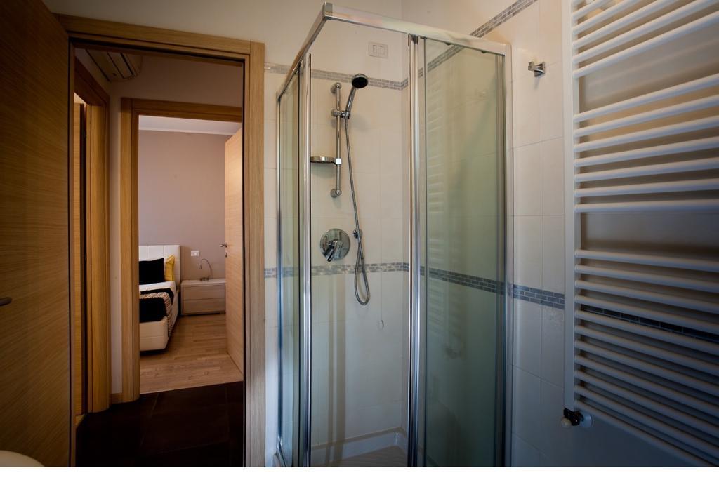 Casa Mia Διαμέρισμα Ντεζεντσάνο ντελ Γκάρντα Εξωτερικό φωτογραφία