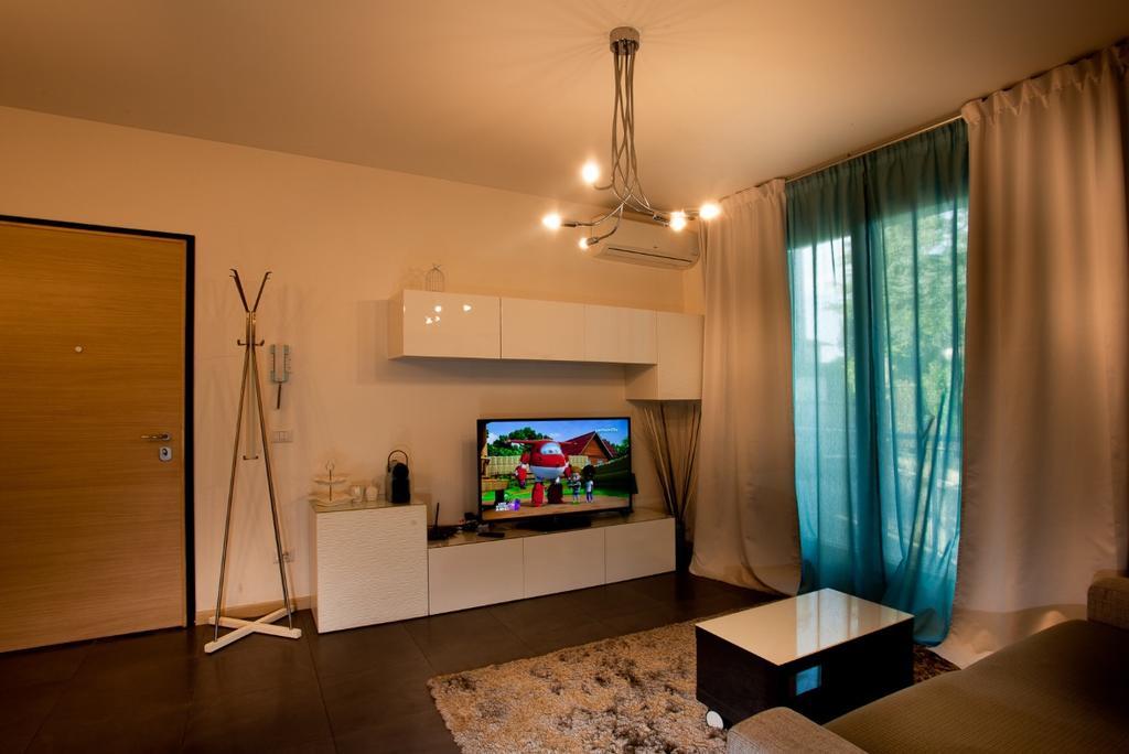 Casa Mia Διαμέρισμα Ντεζεντσάνο ντελ Γκάρντα Εξωτερικό φωτογραφία